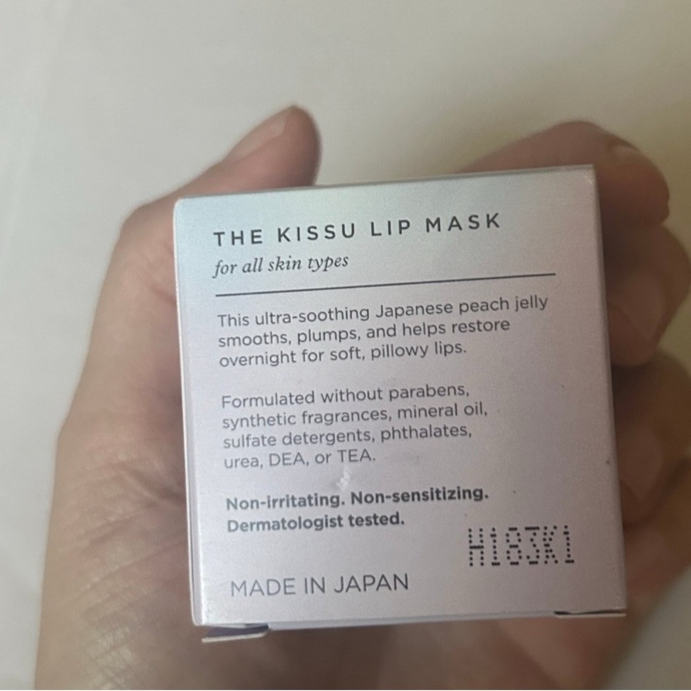 Tatcha The Kissu Lip Mask - Picture 3 of 9
